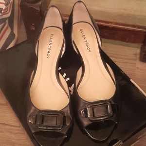 Ellen Tracy Open-Toe Ally Flats